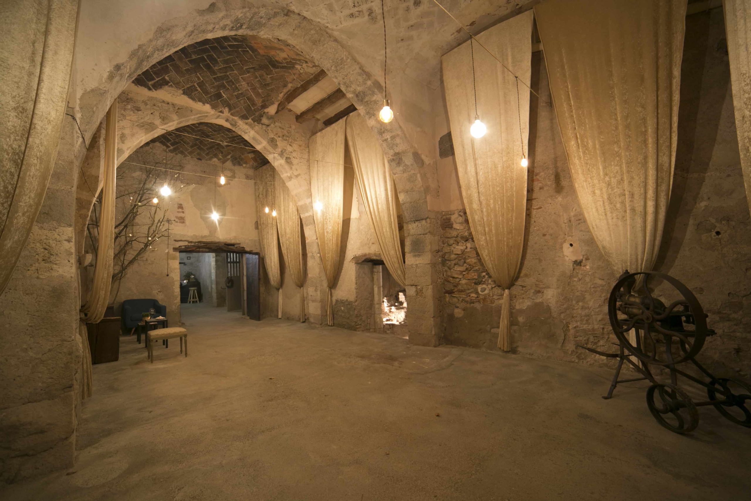 Foto novia interior del castillo | Forti del Rourell
